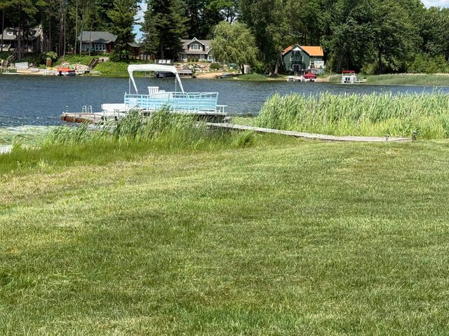 1849 E Pratt Lake Road, Gladwin, MI 48624