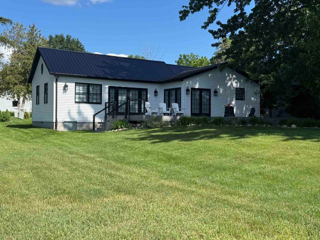 1849 E Pratt Lake Road, Gladwin, MI 48624