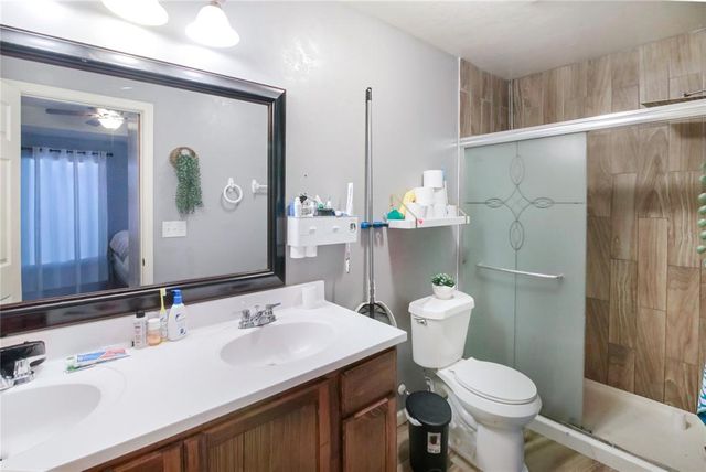 225 SE 53rd Street, Oklahoma City, OK 73129