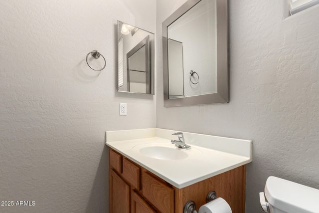 4795 E BELLERIVE Drive, Chandler, AZ 85249