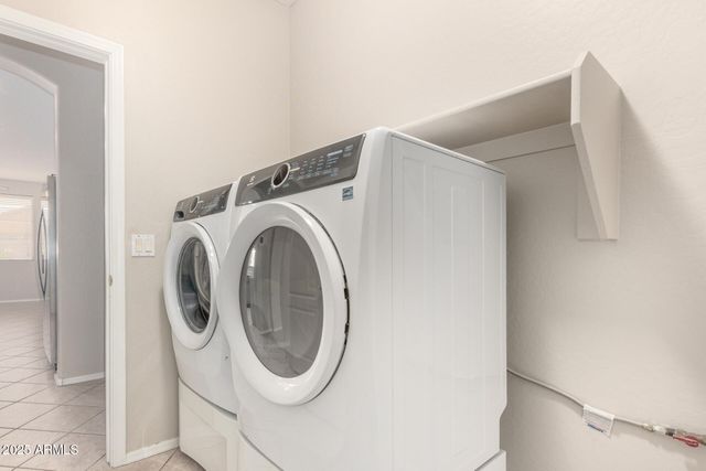 4795 E BELLERIVE Drive, Chandler, AZ 85249