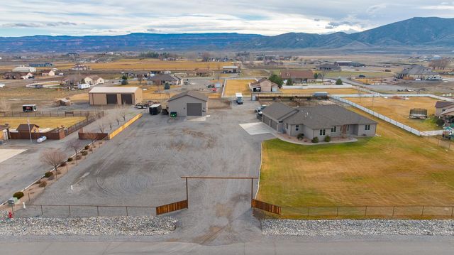 1338 Lutes Crossing Drive, Loma, CO 81524