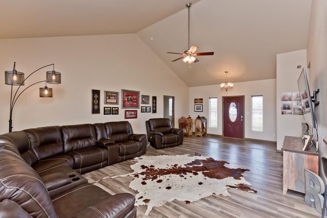 1338 Lutes Crossing Drive, Loma, CO 81524