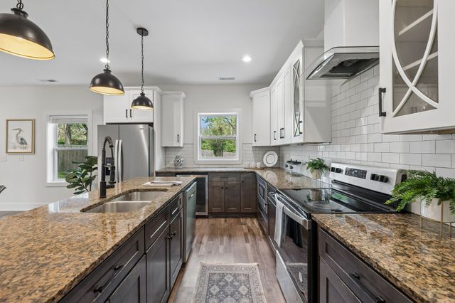 530 Veritas St, Nashville, TN 37211