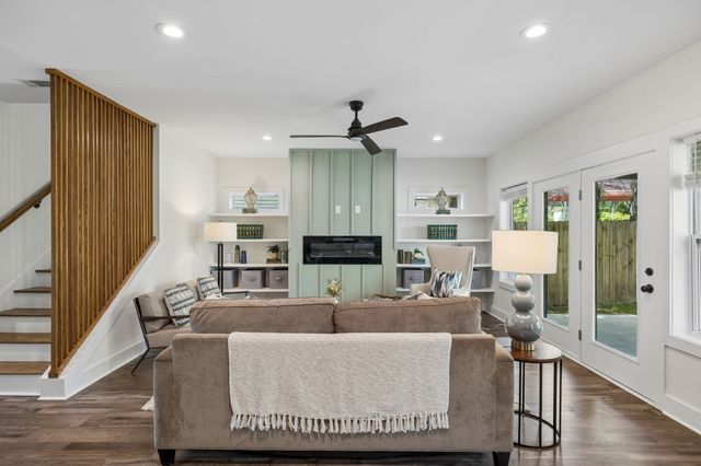 530 Veritas St, Nashville, TN 37211