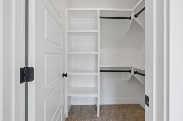 530 Veritas St, Nashville, TN 37211