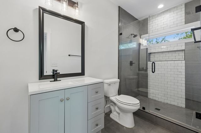 530 Veritas St, Nashville, TN 37211