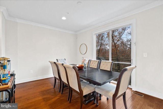 4902 TRAIL VISTA LN, Chantilly, VA 20151