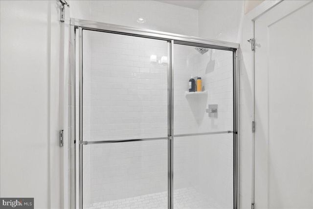 4902 TRAIL VISTA LN, Chantilly, VA 20151