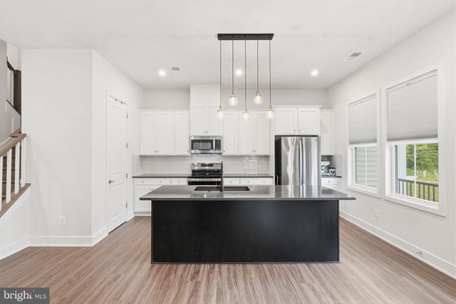 41907 HOGAN FOREST TER, Aldie, VA 20105