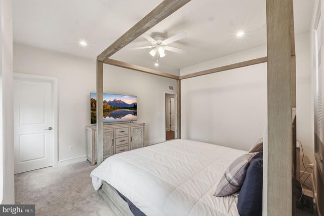41907 HOGAN FOREST TER, Aldie, VA 20105