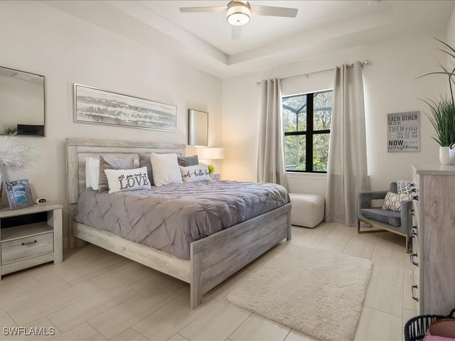 2750 Aviamar CIR, Naples, FL 34114