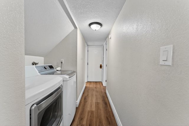 5010 Havelok St, Fair Oaks, CA 95628