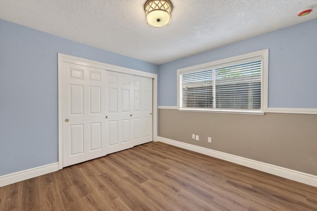 5010 Havelok St, Fair Oaks, CA 95628