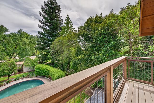 5010 Havelok St, Fair Oaks, CA 95628