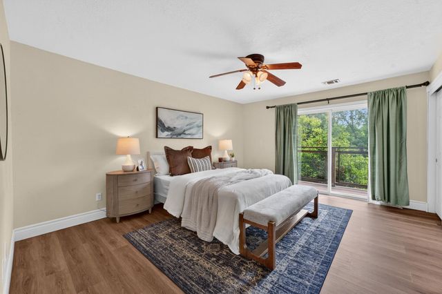 5010 Havelok St, Fair Oaks, CA 95628