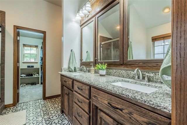 10904 Blue Sky Drive, Midwest City, OK 73130