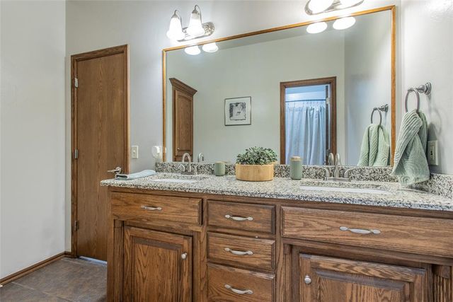 10904 Blue Sky Drive, Midwest City, OK 73130