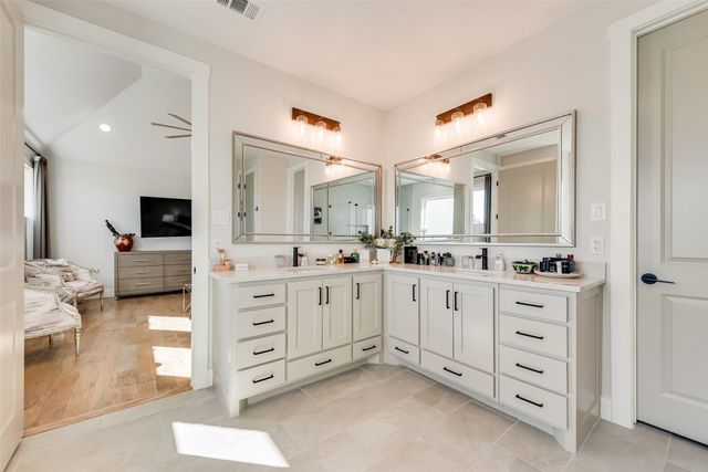 3070 Stonebriar Drive, Waxahachie, TX 75165