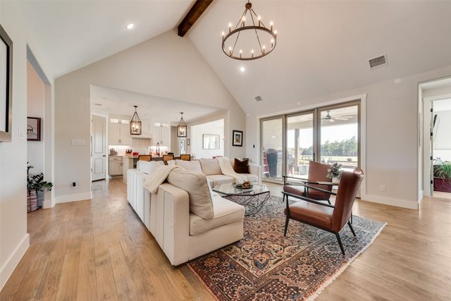 3070 Stonebriar Drive, Waxahachie, TX 75165