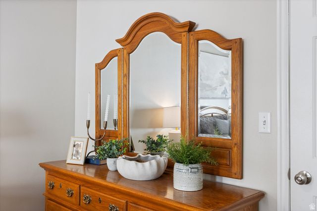 851 E CENTER ST, Pleasant Grove, UT 84062