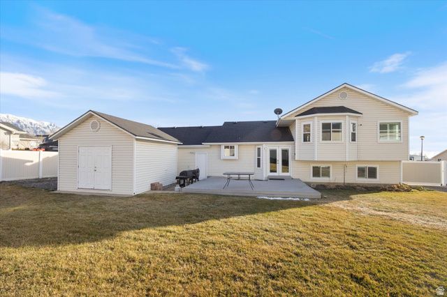 851 E CENTER ST, Pleasant Grove, UT 84062