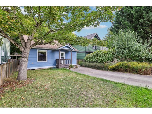 5026 N CECELIA St, Portland, OR 97203