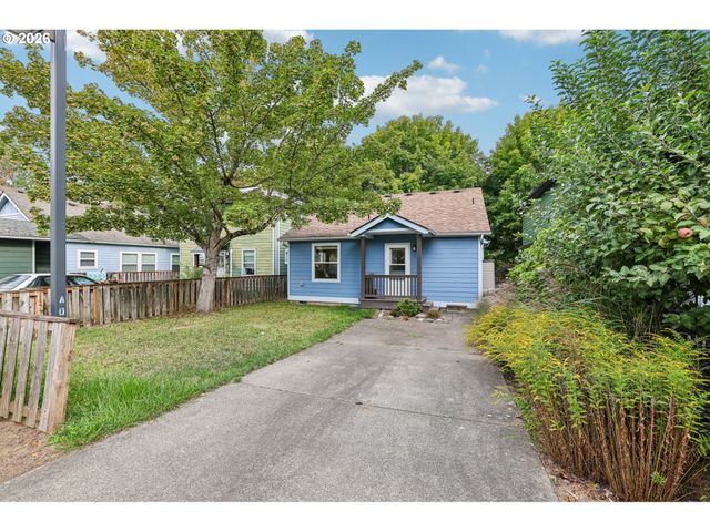 5026 N CECELIA St, Portland, OR 97203