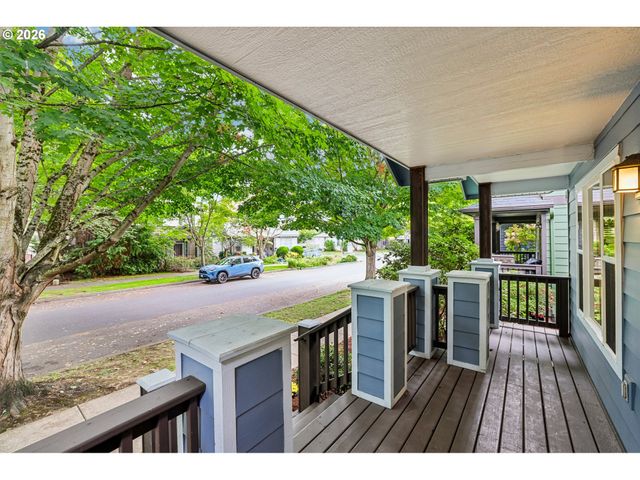 5026 N CECELIA St, Portland, OR 97203