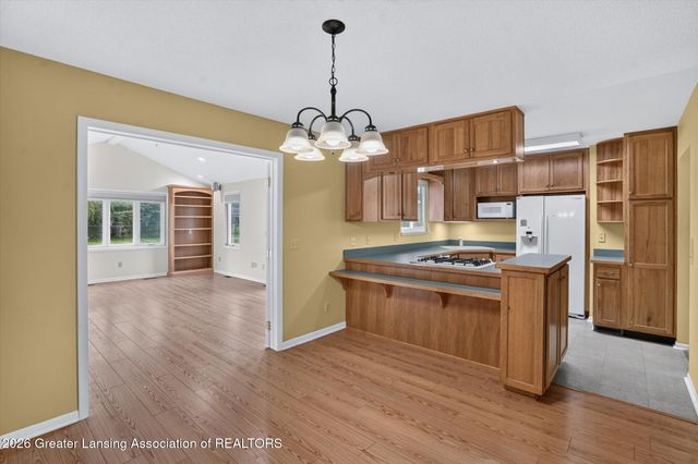 11134 Stoney Brook Drive, Grand Ledge, MI 48837