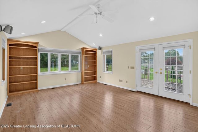 11134 Stoney Brook Drive, Grand Ledge, MI 48837