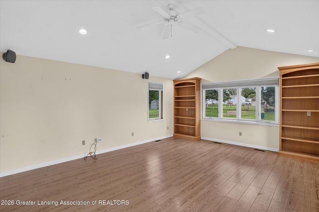 11134 Stoney Brook Drive, Grand Ledge, MI 48837