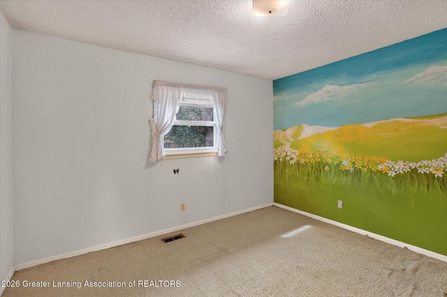 11134 Stoney Brook Drive, Grand Ledge, MI 48837