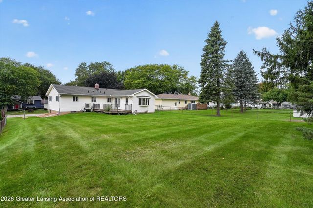 11134 Stoney Brook Drive, Grand Ledge, MI 48837