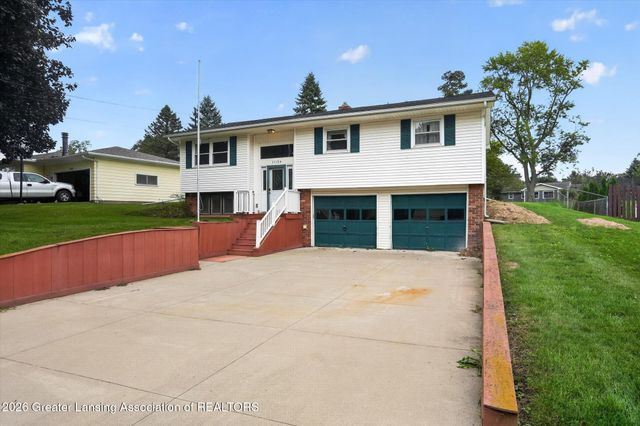11134 Stoney Brook Drive, Grand Ledge, MI 48837