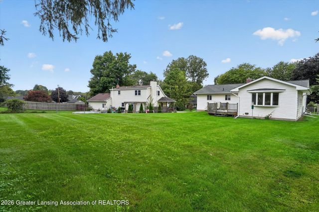 11134 Stoney Brook Drive, Grand Ledge, MI 48837