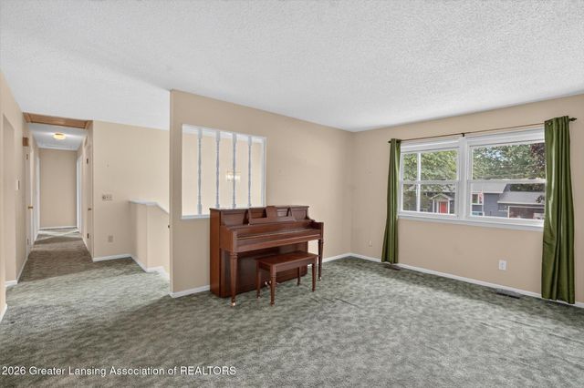 11134 Stoney Brook Drive, Grand Ledge, MI 48837