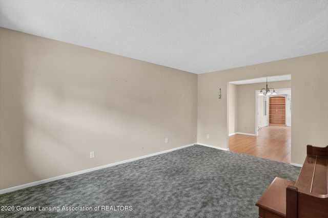 11134 Stoney Brook Drive, Grand Ledge, MI 48837