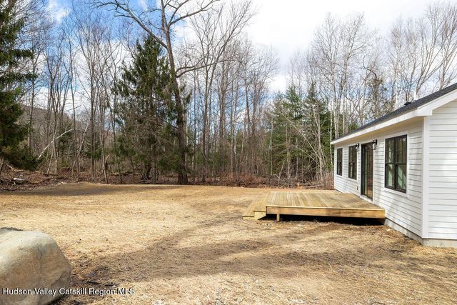 217 Anthony St. Ext., Copake, NY 12516