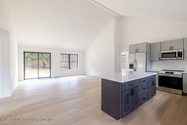 217 Anthony St. Ext., Copake, NY 12516