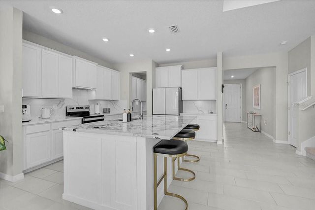 5715 WOODLAND SAGE DRIVE, Sarasota, FL 34238