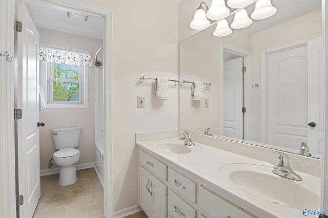 151 Riverwalk Trail, New Market, AL 35761