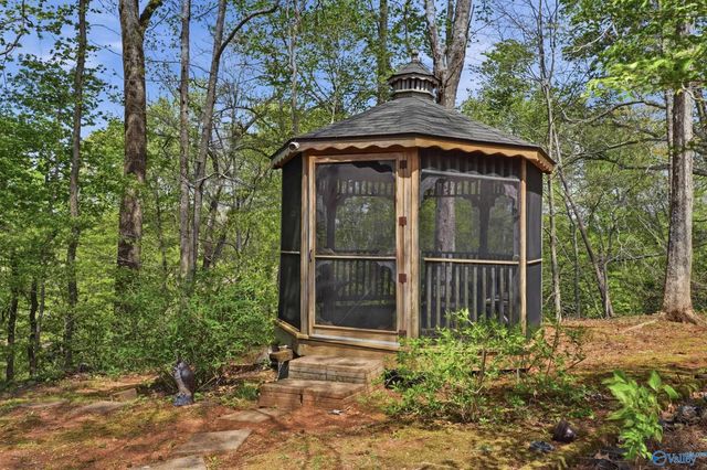 151 Riverwalk Trail, New Market, AL 35761