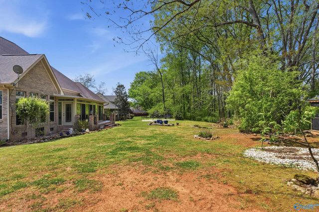 151 Riverwalk Trail, New Market, AL 35761