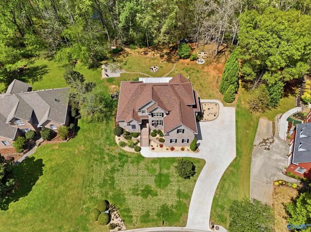 151 Riverwalk Trail, New Market, AL 35761