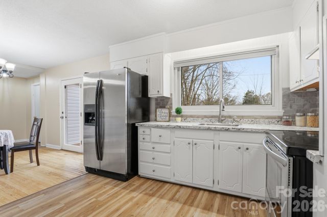 103 Roseman Lane, Statesville, NC 28625