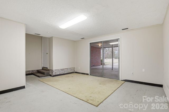 103 Roseman Lane, Statesville, NC 28625