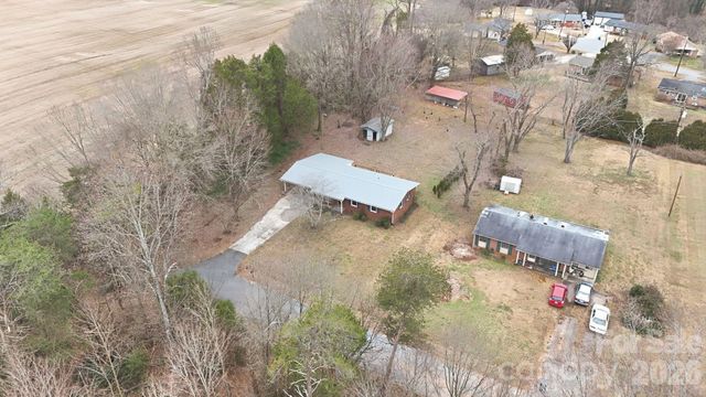 103 Roseman Lane, Statesville, NC 28625