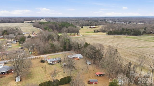 103 Roseman Lane, Statesville, NC 28625