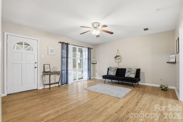 103 Roseman Lane, Statesville, NC 28625